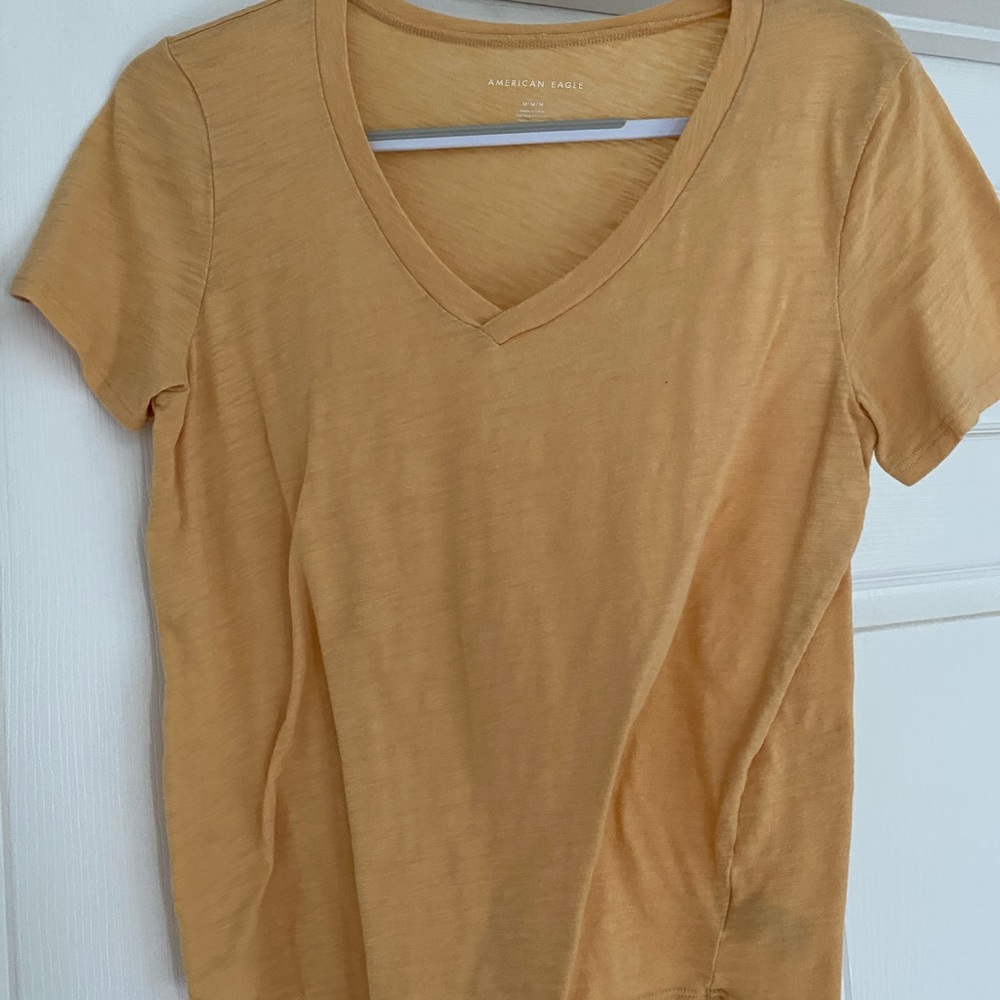 American eagle yellow tshirt!! Worn twice